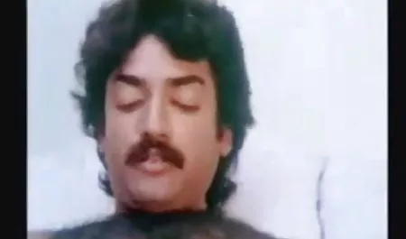 दो एशियाई और फिल्म सेक्सी सेक्सी यूरोपीय भुगतान किया