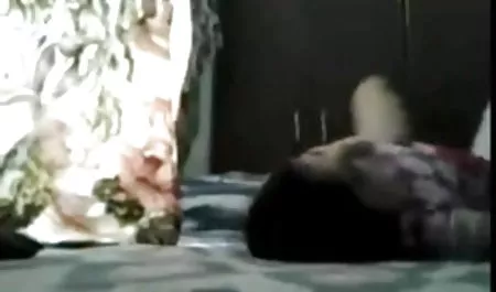 पूर्व ने शौचालय में फिल्म सेक्सी सेक्सी चूसा और बेडरूम में दिया