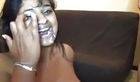 एक महंगी मस्टैंग सेक्सी वीडियो पिक्चर में पोर्न