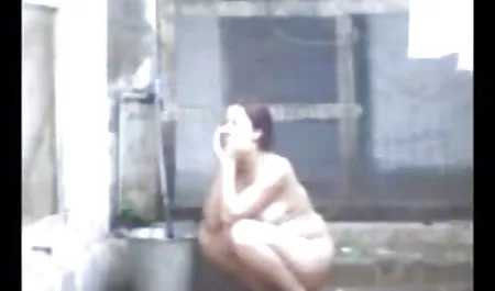 वह दावा बॉलीवुड सेक्सी फिल्म करती है कि उसने एक ककड़ी के साथ सेक्स की रक्षा की थी