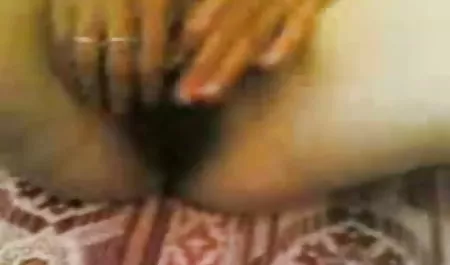 एक बड़ा बिस्तर पर एक वीडियो सेक्सी पिक्चर फिल्म गोरा और भावुक प्रेमी के शराबी सेक्स