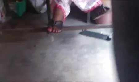 नस्तास्या की गांड सेक्सी हिंदी फिल्म में फंसी क्रीम