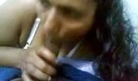 हटाने योग्य सेक्सी फिल्म भेजो वीडियो झोपड़ी पर उभयलिंगी गैंगबैंग