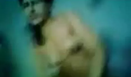 एक असली आदमी के साथ सेक्सी फिल्म हिंदी वीडियो में किसी न किसी बकवास की दुकान में राजकुमारी योद्धा