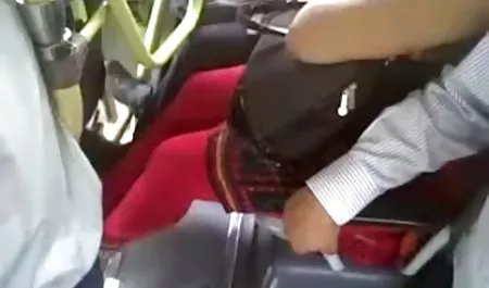 मैं बेडरूम में अपने बॉयफ्रेंड से चुदवाती ट्रिपल सेक्सी हिंदी फिल्म हूँ