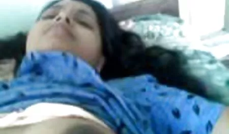 एक सदस्य के रूप में प्रथम-व्यक्ति सेक्स शायद ही एक हिंदी सेक्सी फिल्म बॉलीवुड संकीर्ण और बहुत गीला बिल्ली में प्रवेश करता है