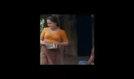 बेलारूसी अल्फा पुरुष ने रिसोर्ट में बॉलीवुड सेक्सी फिल्म हिंदी एक और युवा मूर्ख लिया