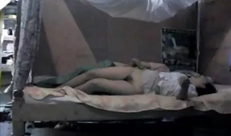 बालों वाली सेक्सी हिंदी फुल चूत और फेशियल