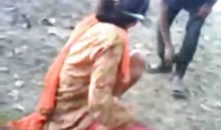 हिडन कैमरा दिखाता है कि पड़ोसी क्या कर रहा है हिंदी वीडियो फिल्म सेक्सी वीडियो