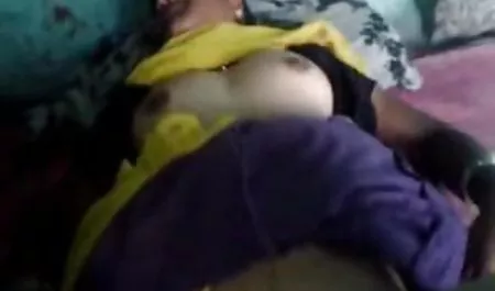 भारत हिंदी सेक्सी मूवी वीडियो में में कहीं