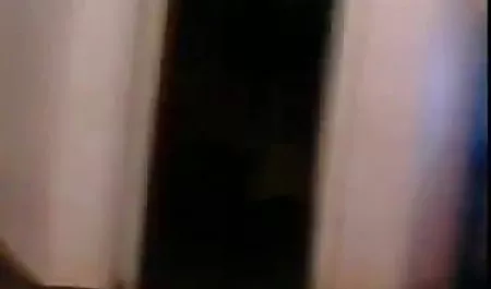 सुडौल जवान लड़की को सेक्सी फिल्म सेक्सी फिल्म हिंदी में वीडियो टाइट गीली चूत में एक डिक मिला