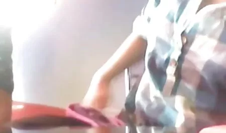 जुनूनी माँ फिटनेस के बाद मस्ती सेक्सी फिल्म वीडियो में हिंदी में करना चाहती है