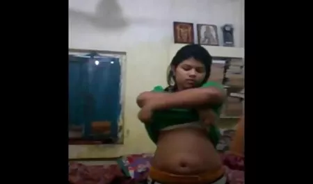 माँ ने अपने नए प्रेमी को हिंदी की सेक्सी मूवी वरदान दिया