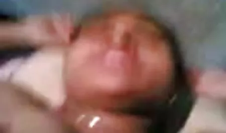 एक हिंदी में सेक्सी मूवी जवान लड़की के साथ शौकिया असली गुदा