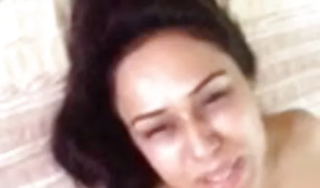लड़की और दो आदमी हिंदी सेक्सी मूवी दिखाओ