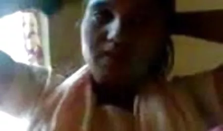 परिपक्व किशोरों की हवा ट्रेनर सिमुलेशन में भाग लेने के लिए और गधा कमबख्त सह सेक्सी हिंदी फिल्म
