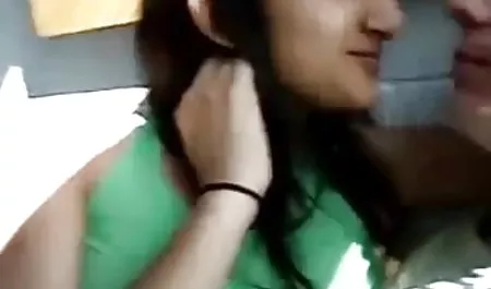 स्टाल सेक्सी पिक्चर सेक्सी पिक्चर सेक्सी में गाय के बजाय एक कुतिया कुतिया से संपर्क करता है
