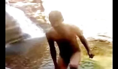 मुंह में सह सेक्सी फिल्म हिन्दी के साथ ड्रोलिंग blowjob, सभी लिपस्टिक बह गए