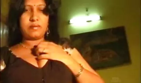 गुदा सेक्स करने की मेज पर मालिश के साथ सेक्स फिल्म मूवी सौंदर्य लेगिंग