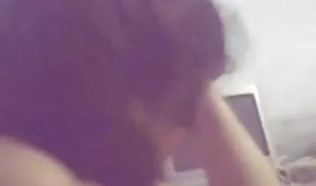 वह हिंदी सेक्सी बीएफ फिल्म मेरे लिए इतना शर्मीला है कि वह पतंग की तरह चुदाई करता है