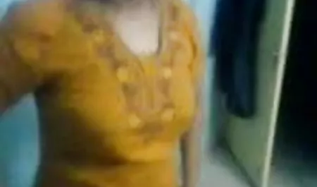 पेटी केन्ज़ी रीव्स कोनी से बाहर सेक्सी वीडियो मूवी हिंदी में चला गया है