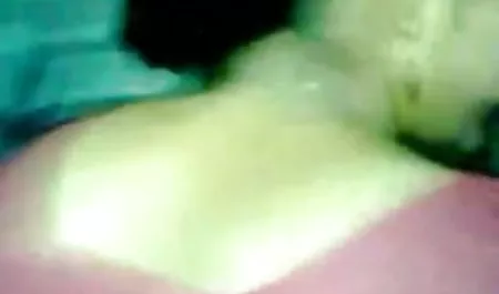 गुदा धार, वह उसे बहुत मुश्किल है हिंदी फीचर फिल्म सेक्सी कि वह cums