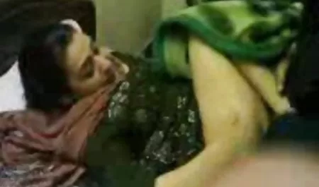ब्लैक मसाज थेरेपिस्ट ने क्लाइंट को वीडियो सेक्सी फिल्म हिंदी बताया कि बड़े लिंग का नरक क्या है