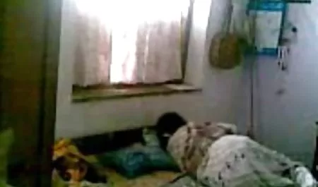 सेंट पीटर्सबर्ग से एक जोड़े को वे परिवार के संग्रह से एक वीडियो क्लिप मिलता है, जहां रसोई ब्लू पिक्चर हिंदी ब्लू पिक्चर घर में सेक्स किया है
