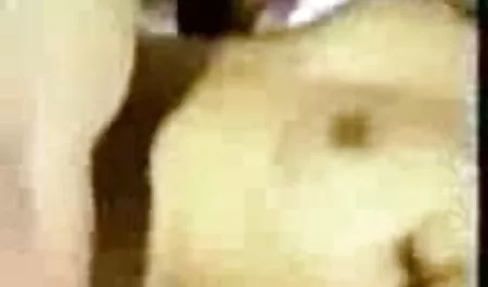 सौतेली बहन ने सोते हुए भाई के एक स्थायी सदस्य नई फिल्में सेक्सी को देखा