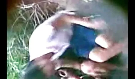 उभयलिंगी मैत्रीपूर्ण सेक्स सेक्सी वाली वीडियो फिल्म