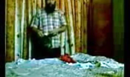 परिपक्व समुद्र हिंदी मूवी का सेक्सी वीडियो तट से कमरे में सेक्स करने के लिए आया था