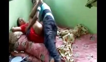 मैं शूटिंग के बारे में नहीं जानता था, मैंने इसे एक छिपे हुए सेक्सी फिल्म चाहिए सेक्सी कैमरे पर बहुत गर्म पकड़ा!
