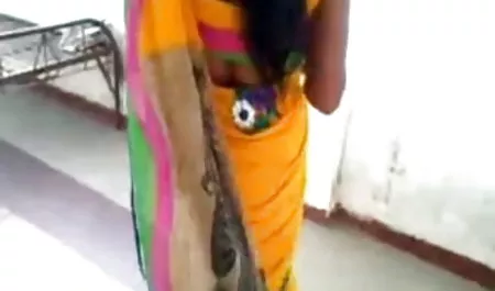 दो बच्चों के कॉकटेल उनके साथ एक हिंदी फिल्मों का सेक्स यादगार गड़बड़ करने की पेशकश की थी