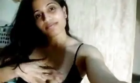 22 साल की लड़की मेरे लिए चोदती सेक्सी फिल्म भेजो सेक्सी वीडियो में है
