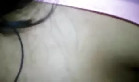 18 साल की लड़की हिंदी में सेक्सी फिल्म दिखाइए तंग जींस में गड़बड़ हो जाता है