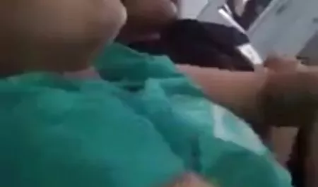लड़कियों का सार्वजनिक अपमान अरे हिंदी सेक्सी फिल्म