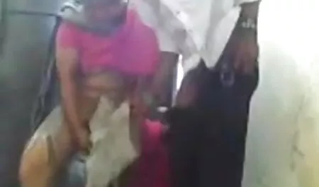 सड़क पर हिंदी फिल्म वीडियो सेक्सी फिल्म पुलिस का नियंत्रण